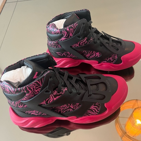 Ultra rare Cult & Rain Genesis Titan Bubble Gum Colorway size 44 (US 10.5) - Picture 1 of 13